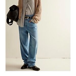 Free People Midrise Crossroads Boyfriend Jean size 31